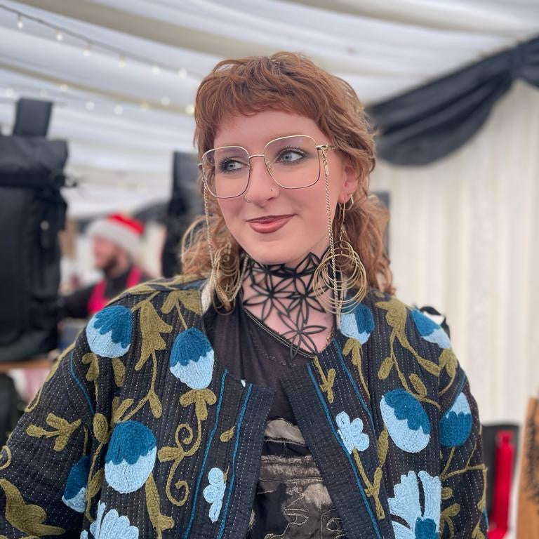 Sustainable Fashion for Self-Expression: How Accessories Can Be Symbols of Empowerment